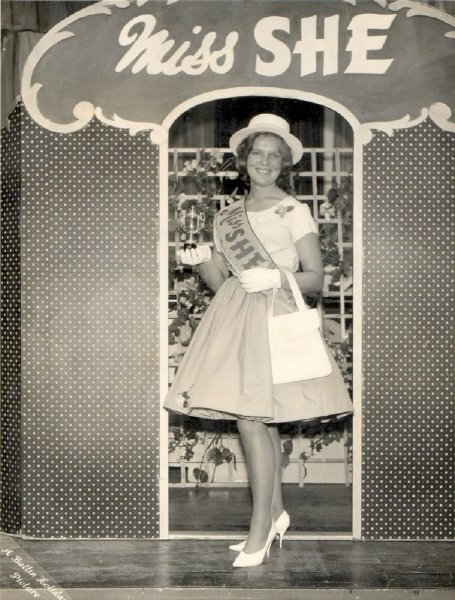 Butlins MISS SHE winner Butlins Clacton 1959 at at Redcoats Reunited