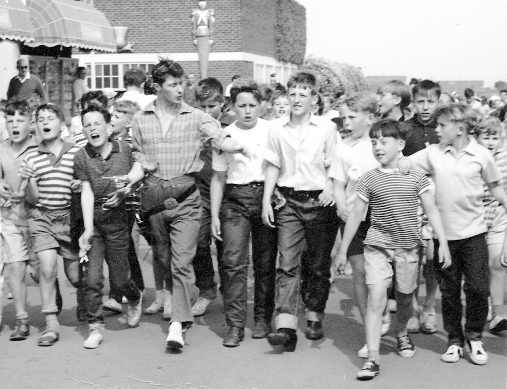 Filey 1964 cowboy kids at Redcoats Reunited
